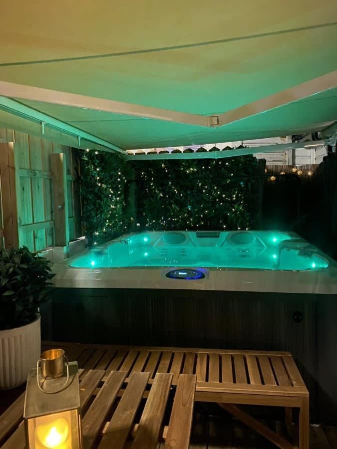 Dinbnb Homes I #1 Bnb In Bergen I Jacuzzi & Parking & Location 외부 사진